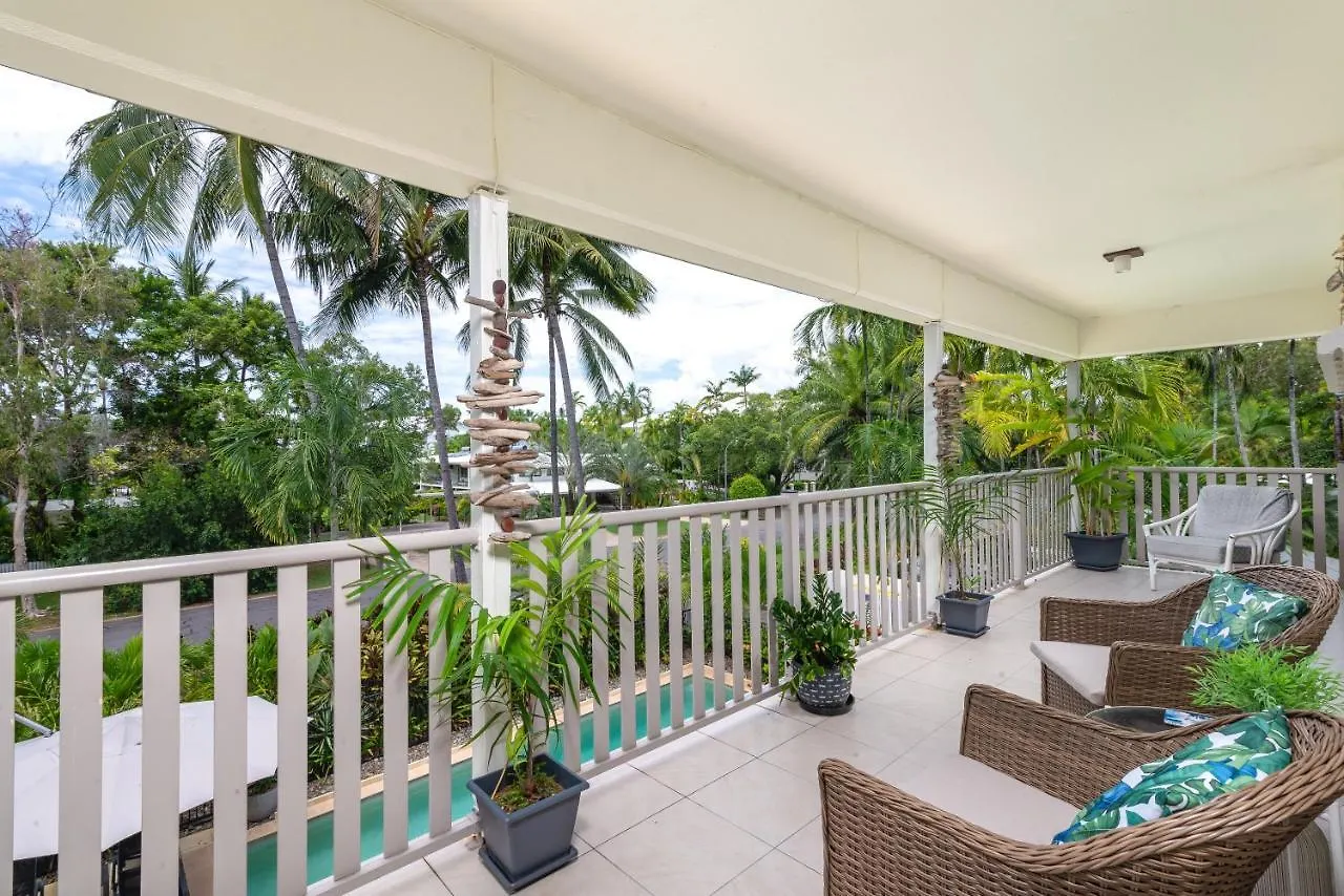 Seascape Holidays - Tropical Reef Apartments Port Douglas Aparthotel