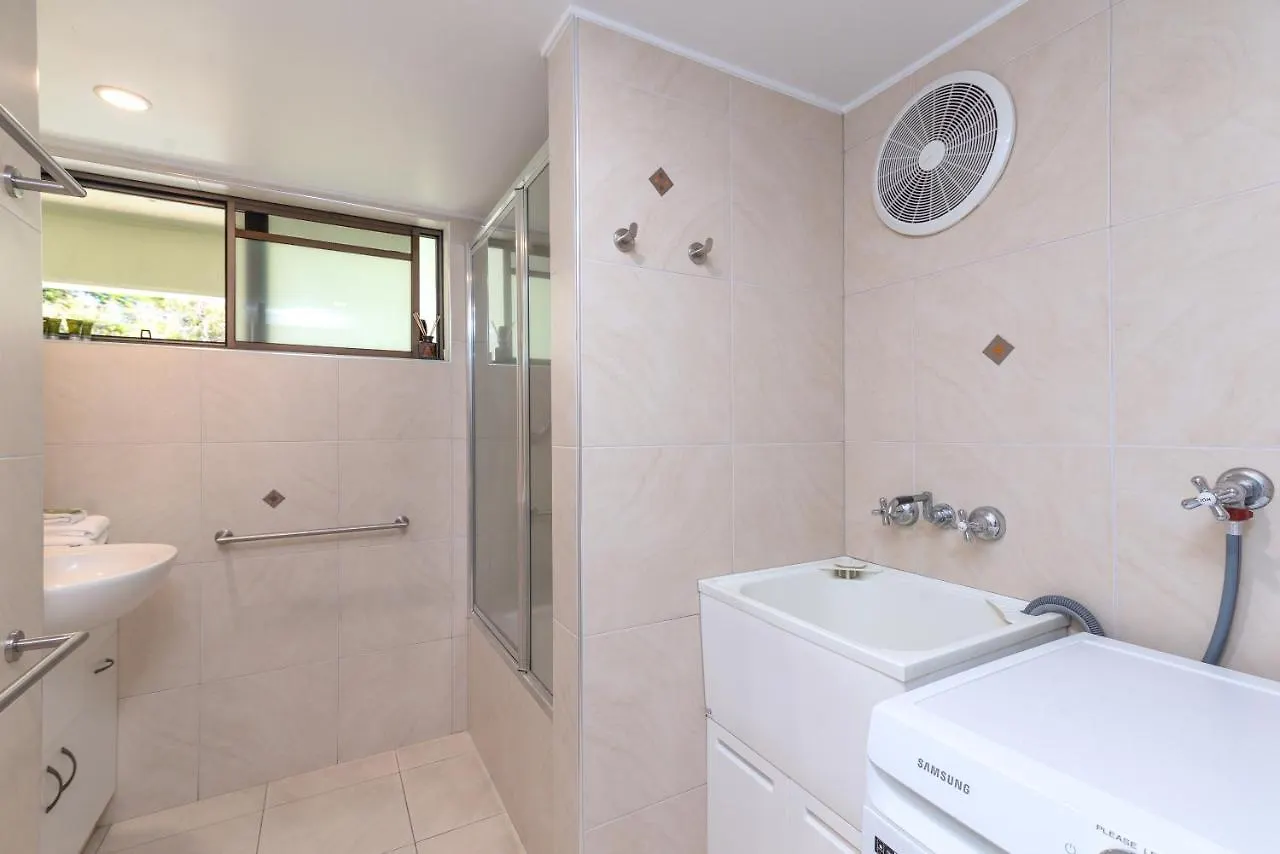 Aparthotel Seascape Holidays - Tropical Reef Apartments Port Douglas
