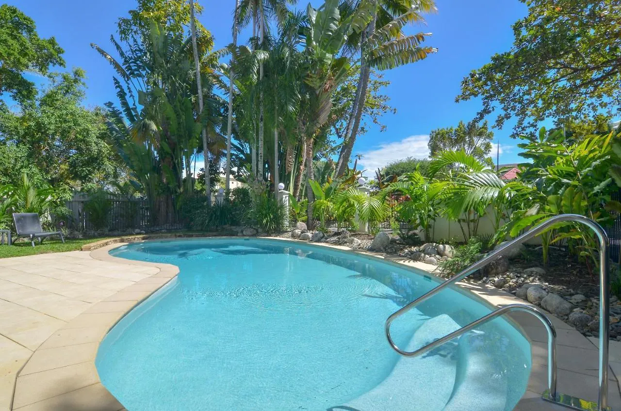 Aparthotel Seascape Holidays - Tropical Reef Apartments Port Douglas