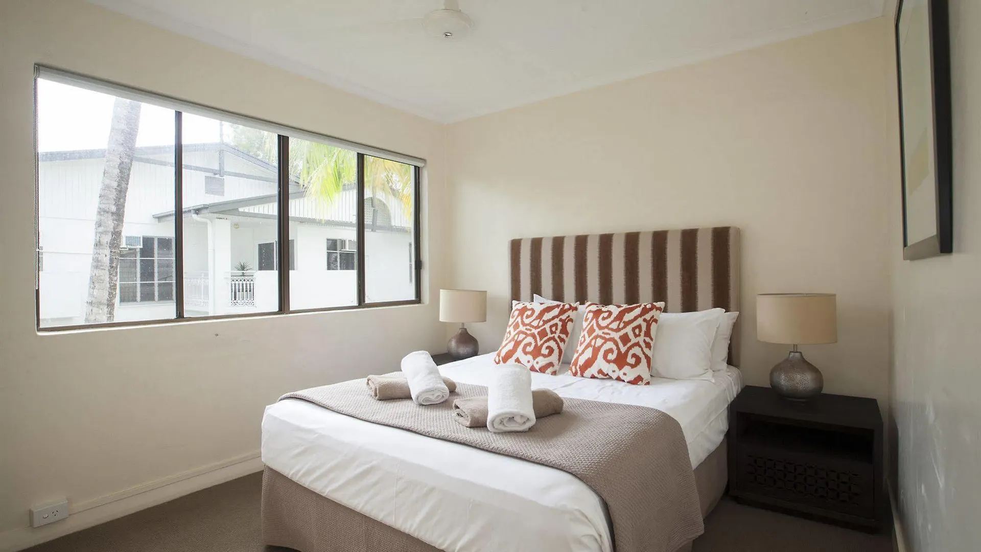 Seascape Holidays - Tropical Reef Apartments Port Douglas 3*,