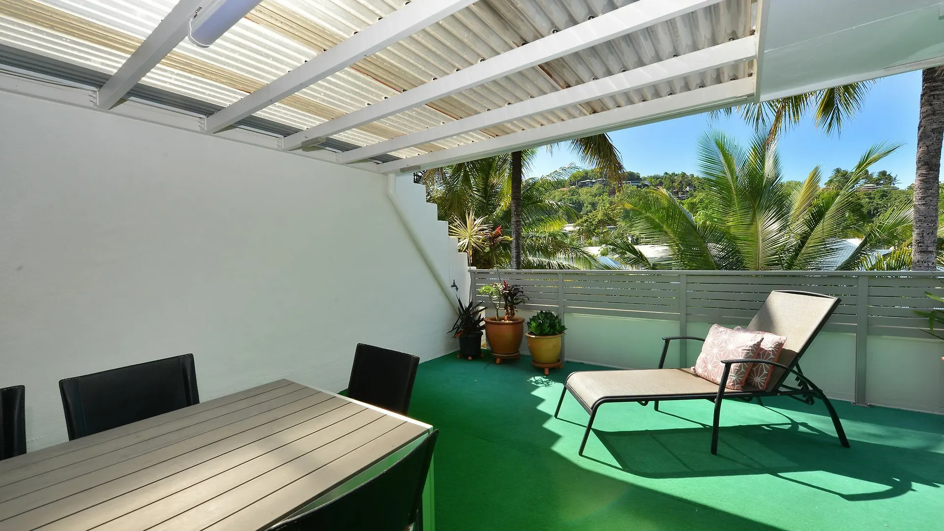 Aparthotel Seascape Holidays - Tropical Reef Apartments Port Douglas